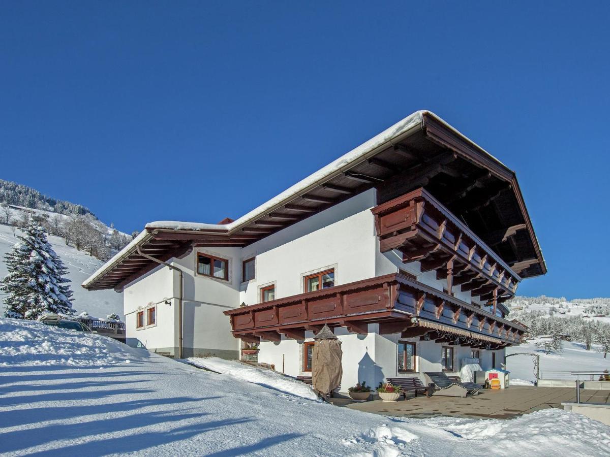 Beautiful Apartment In Brixen In The Thale Бріксен-ім-Тале Екстер'єр фото