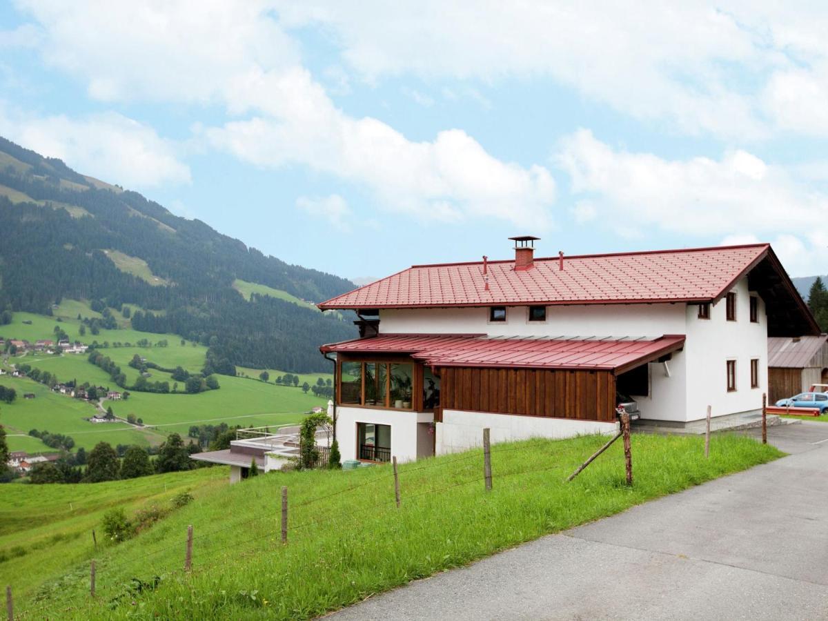 Beautiful Apartment In Brixen In The Thale Бріксен-ім-Тале Екстер'єр фото